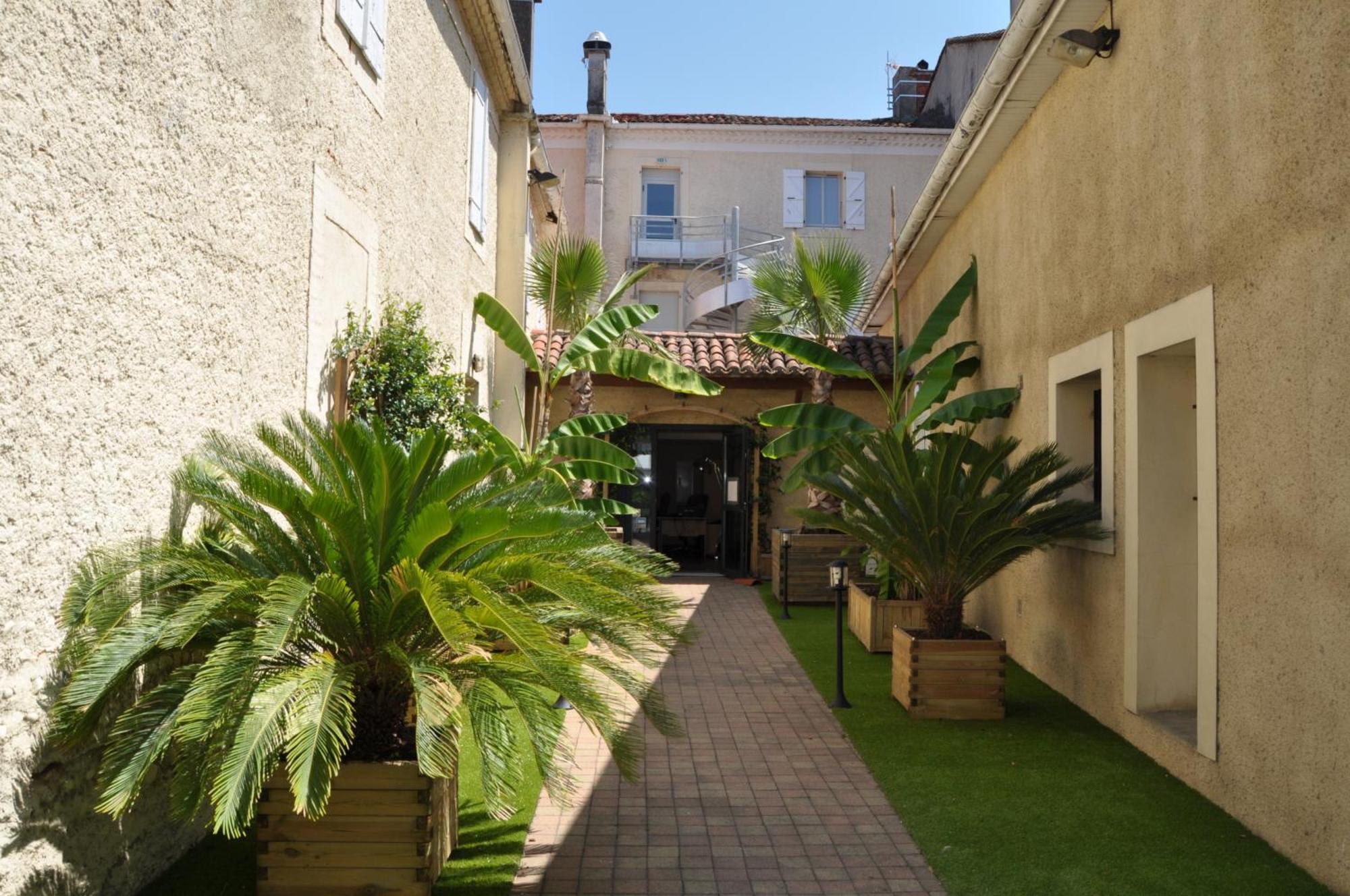 Hotel Le Loft Trie-sur-Baise Exteriör bild