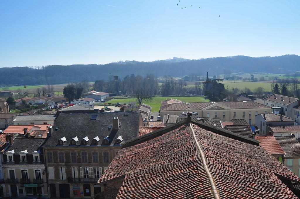 Hotel Le Loft Trie-sur-Baise Exteriör bild