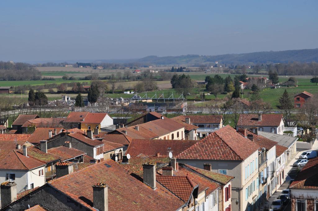 Hotel Le Loft Trie-sur-Baise Exteriör bild