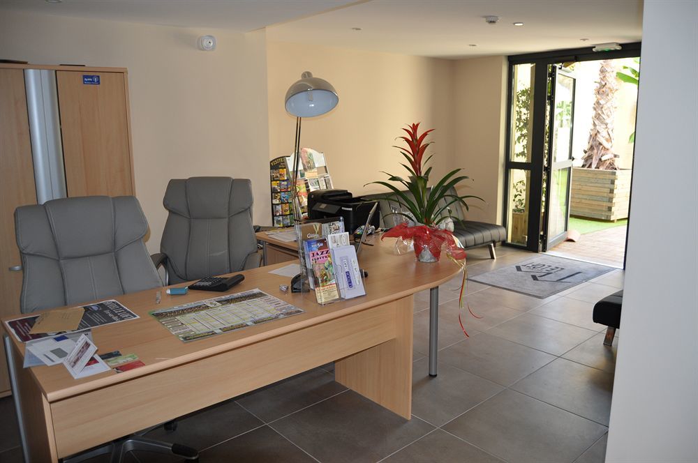 Hotel Le Loft Trie-sur-Baise Exteriör bild